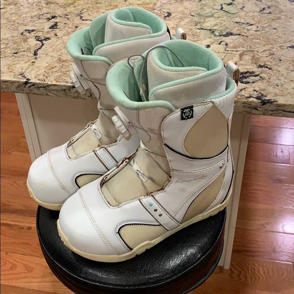 Women’s K2 Snowboarding Boots